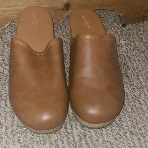 Universal Thread Brown Slip-On Clog Mules